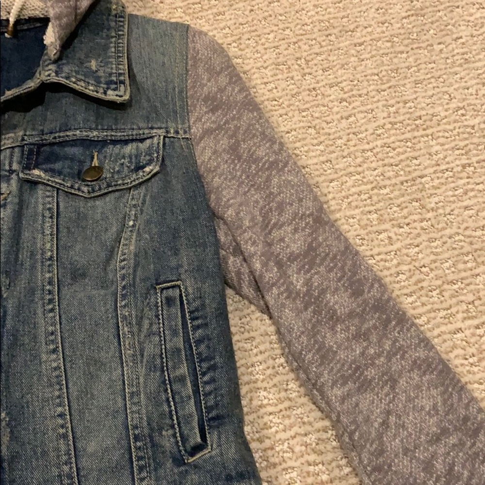 Jean jacket - Picture 3 of 4